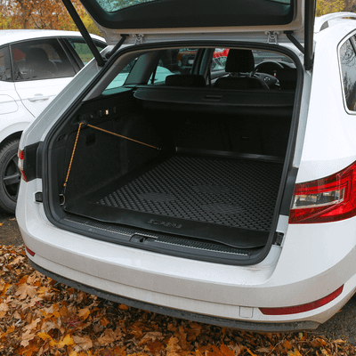 Kofferraumwanne mit Antirutsch: Der Perfekte Kofferraumschutz