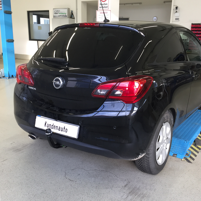Opel Corsa E Anhangerkupplung