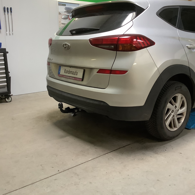 Schwenkbare Anhangerkupplung Hyundai Tucson
